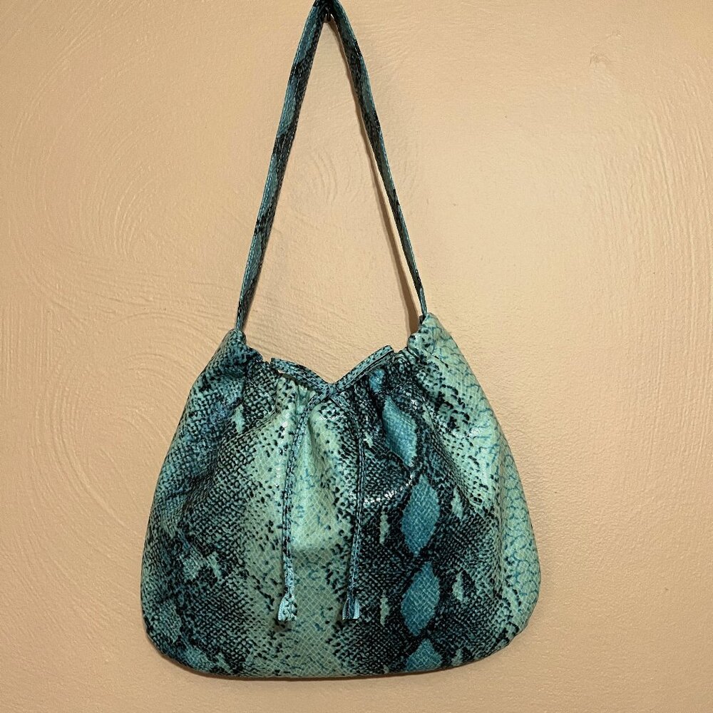 Faux Snakeskin Handbag. Smooth Faux Leather. NEW